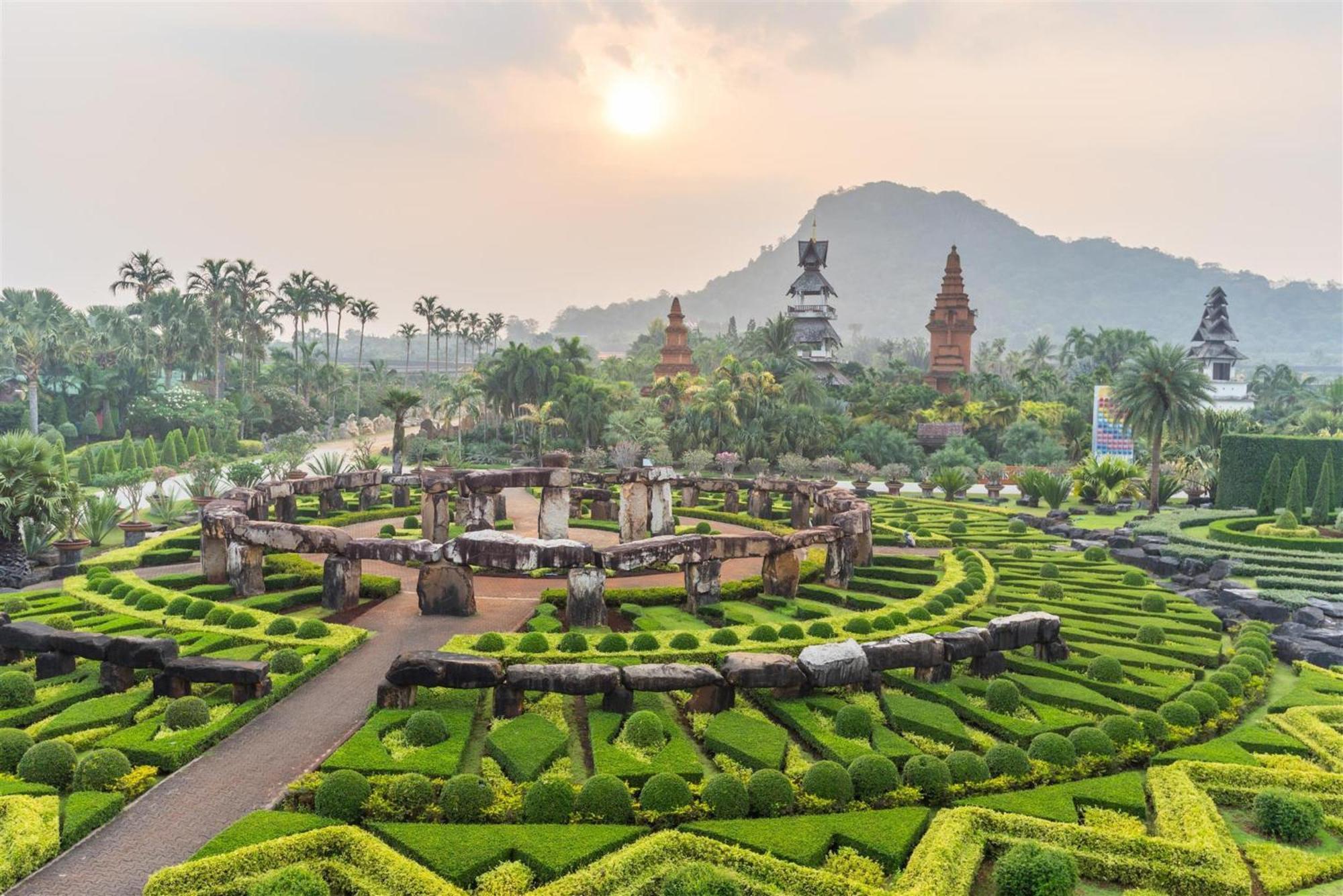 Collection O To The Sea Resort Thailand Na Chom Thian Luaran gambar