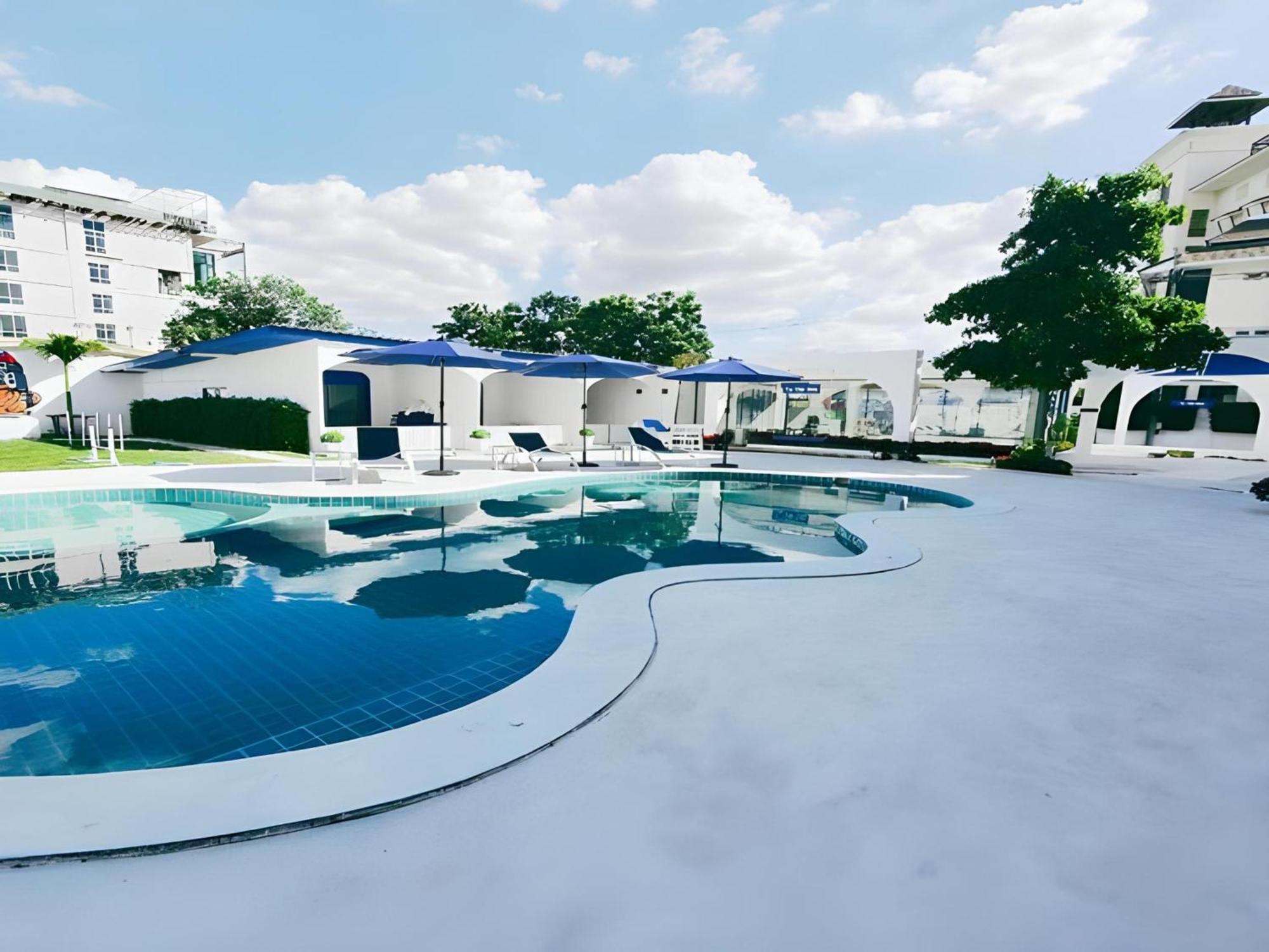 Collection O To The Sea Resort Thailand Na Chom Thian Luaran gambar
